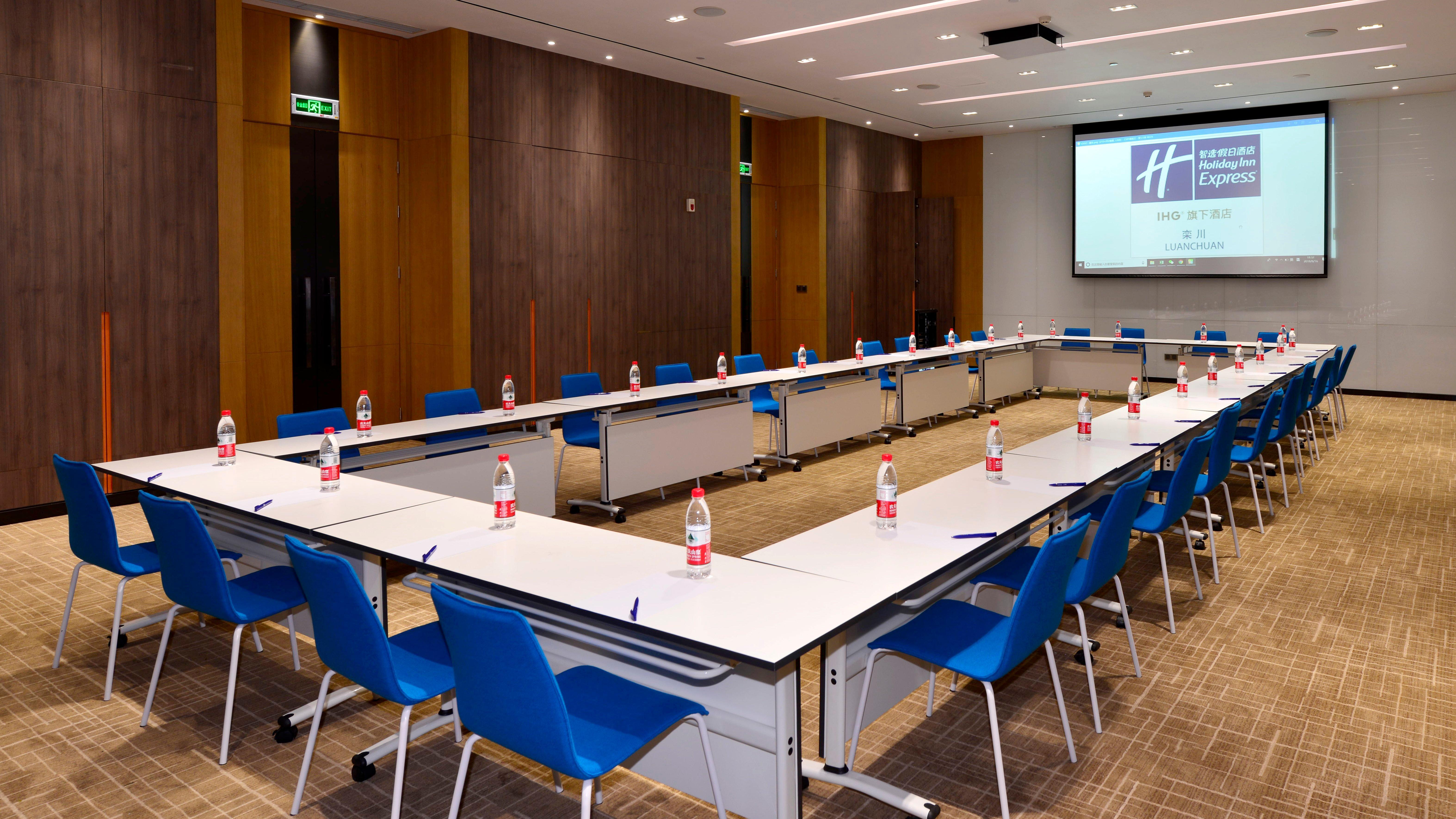 Holiday Inn Express Luanchuan By Ihg Exterior foto
